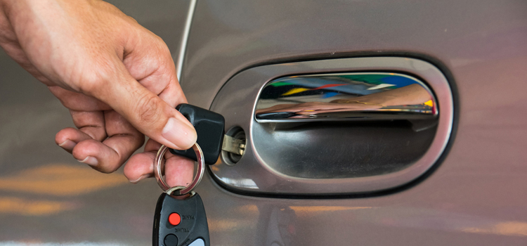 Car door lock repair in Bellflower